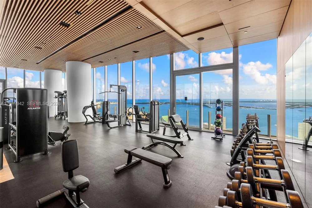 300 Biscayne Blvd Way #1605 Miami, FL 33131
