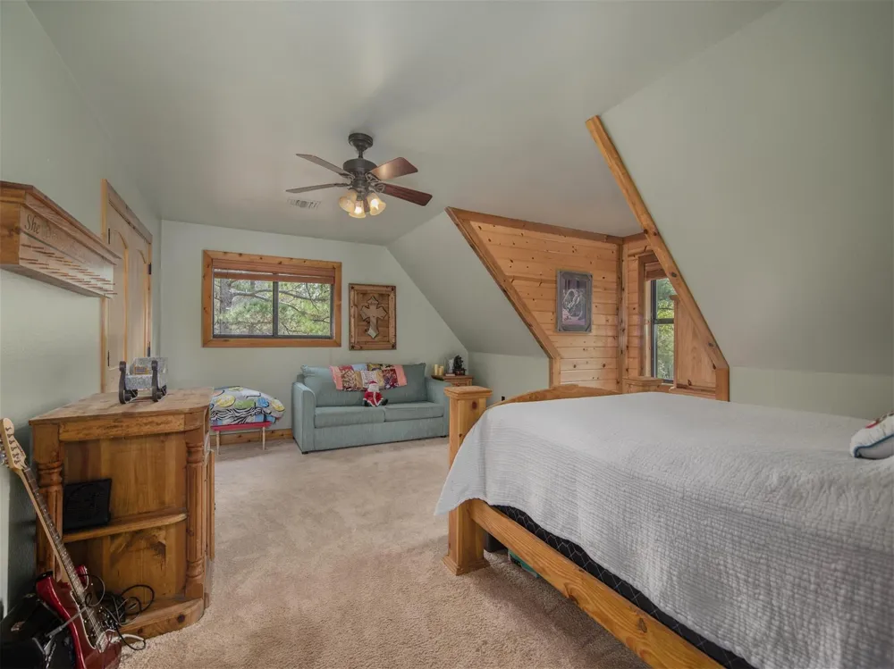 16867 Tierra Buena Drive Plantersville, TX 77363