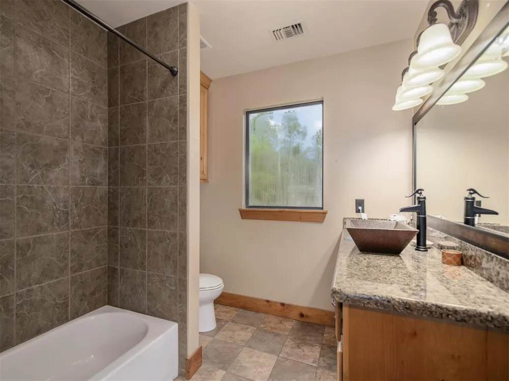 16867 Tierra Buena Drive Plantersville, TX 77363