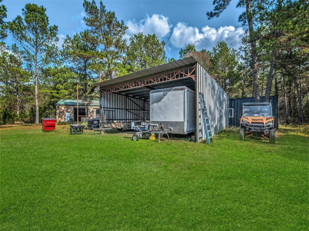 16867 Tierra Buena Drive Plantersville, TX 77363