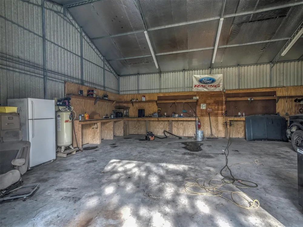 16867 Tierra Buena Drive Plantersville, TX 77363