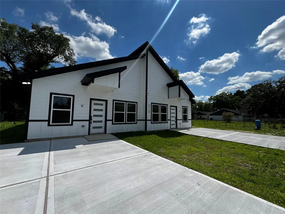 5710 Delmack Street #A Houston, TX 77032