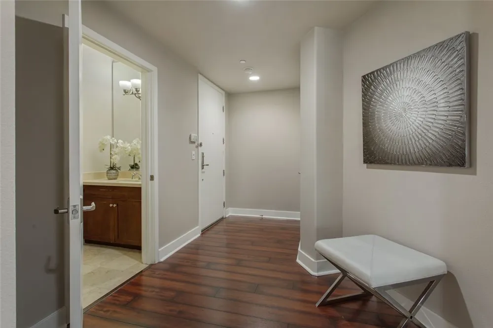 11115 Acama #207 Studio City, CA 91602