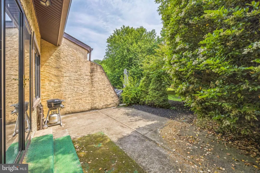 24 CENTURA Cherry Hill, NJ 08003
