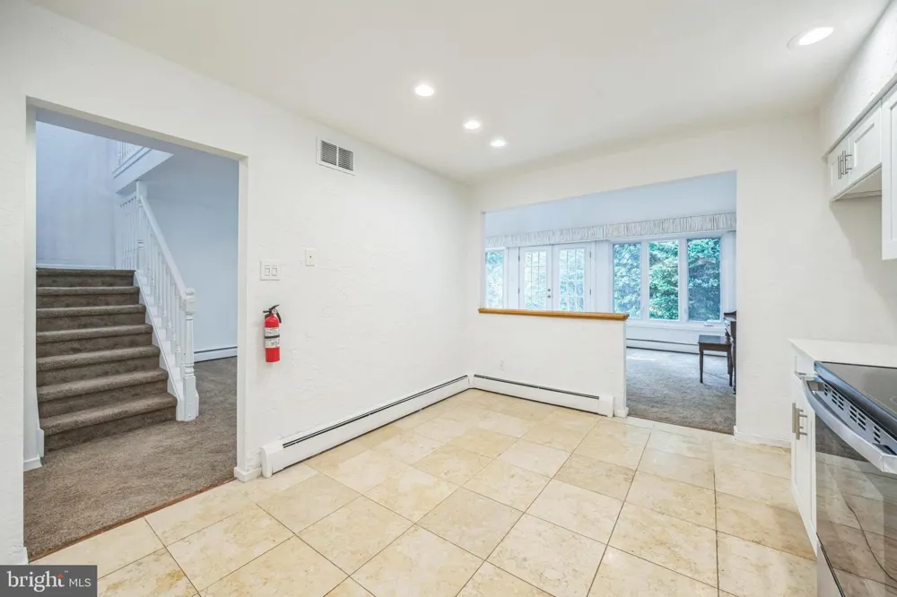 24 CENTURA Cherry Hill, NJ 08003
