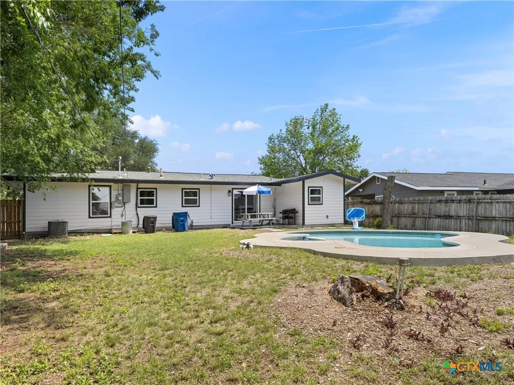 503 Pickwell Drive San Antonio, TX 78223