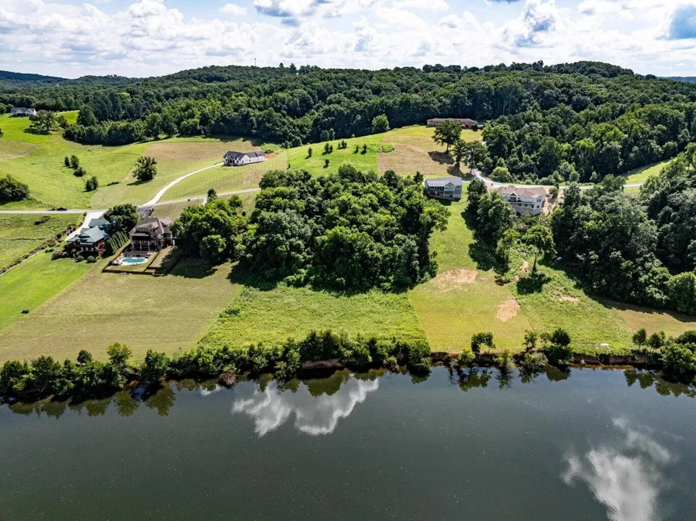 72 Espalier Drive Decatur, TN 37322