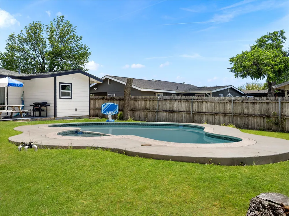 503 Pickwell Drive San Antonio, TX 78223