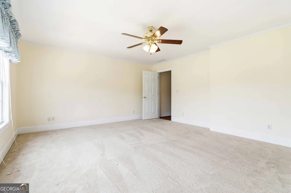 5 Whipporwill DR Oxford, GA 30054