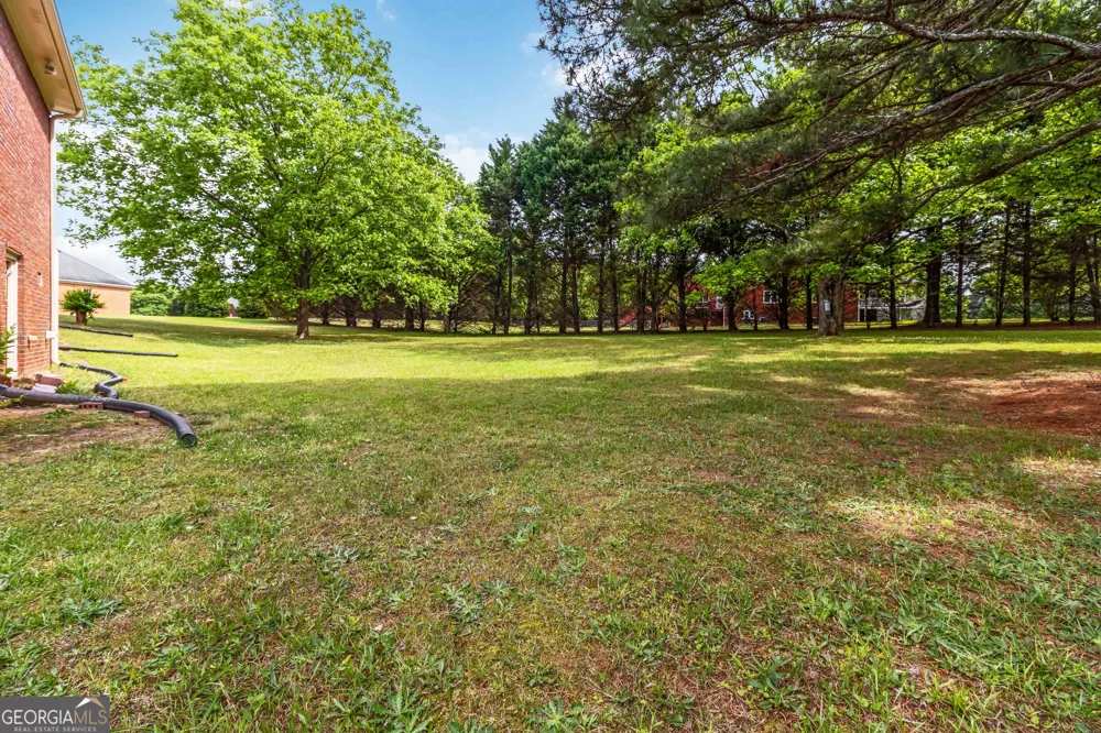 5 Whipporwill DR Oxford, GA 30054