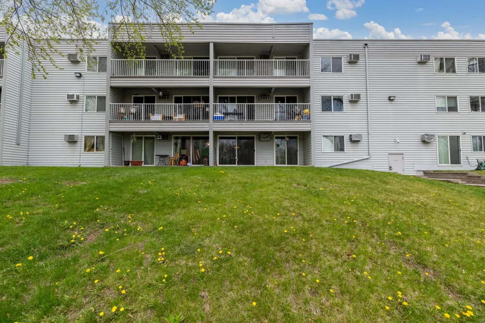 175 County Road B2 E #203 Little Canada, MN 55117