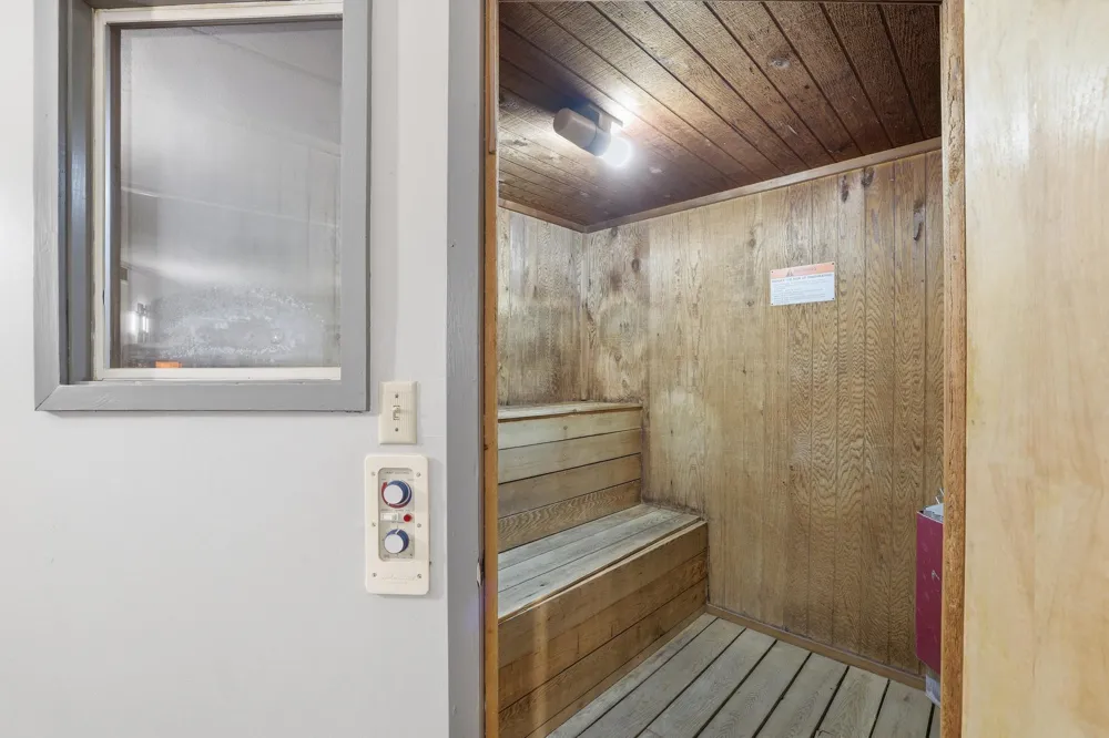 175 County Road B2 E #203 Little Canada, MN 55117