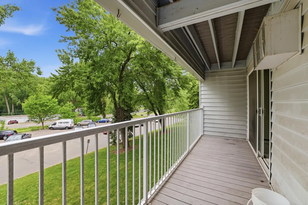 175 County Road B2 E #203 Little Canada, MN 55117