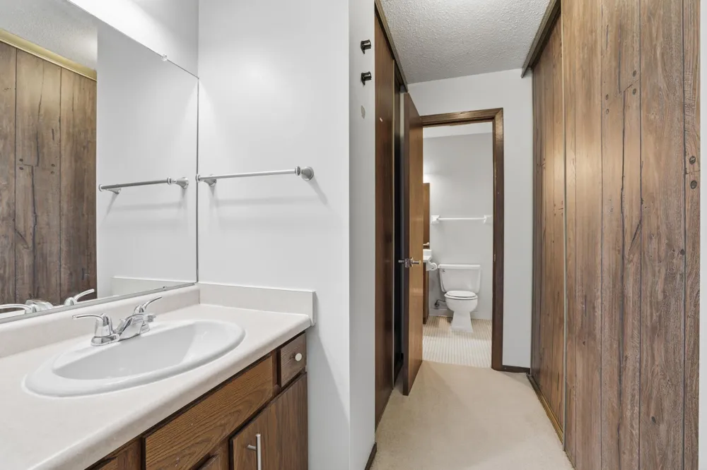 175 County Road B2 E #203 Little Canada, MN 55117