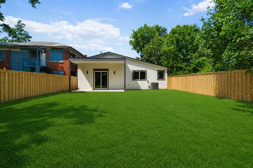 3604 Colonial Avenue Dallas, TX 75215