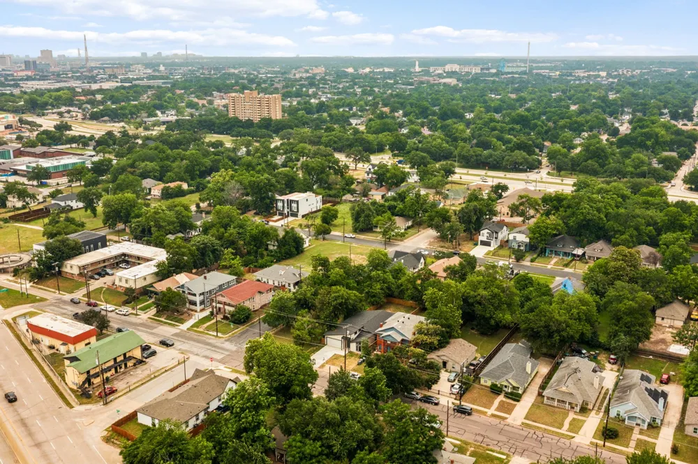3604 Colonial Avenue Dallas, TX 75215