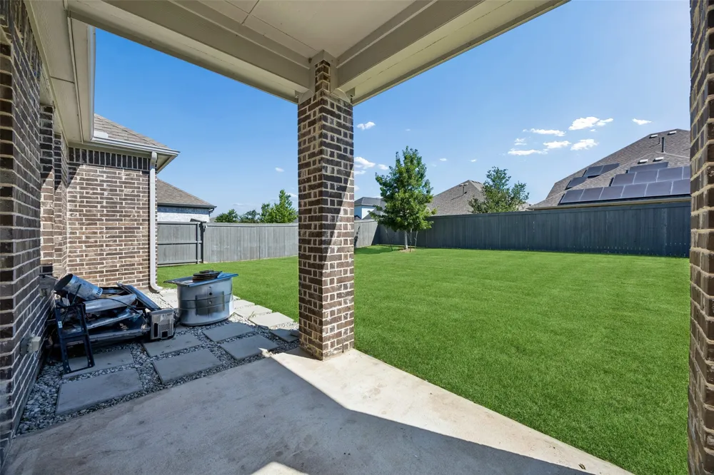 4306 Lombardy Drive Venus, TX 76084