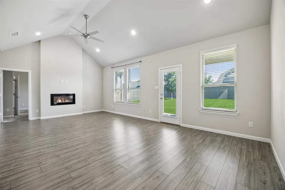 4306 Lombardy Drive Venus, TX 76084