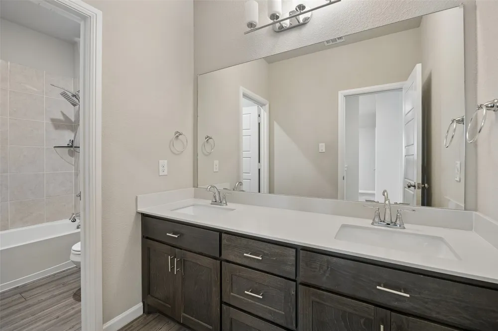4306 Lombardy Drive Venus, TX 76084