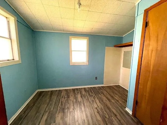 6211 Gresham Street Wallis, TX 77485