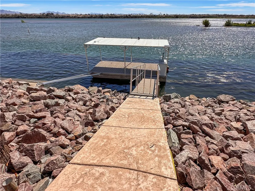 2734 Colorado River Road Blythe, CA 92225