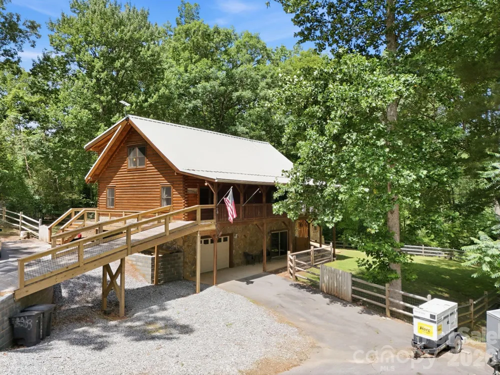 25 Theresa Terrace Road Nebo, NC 28761