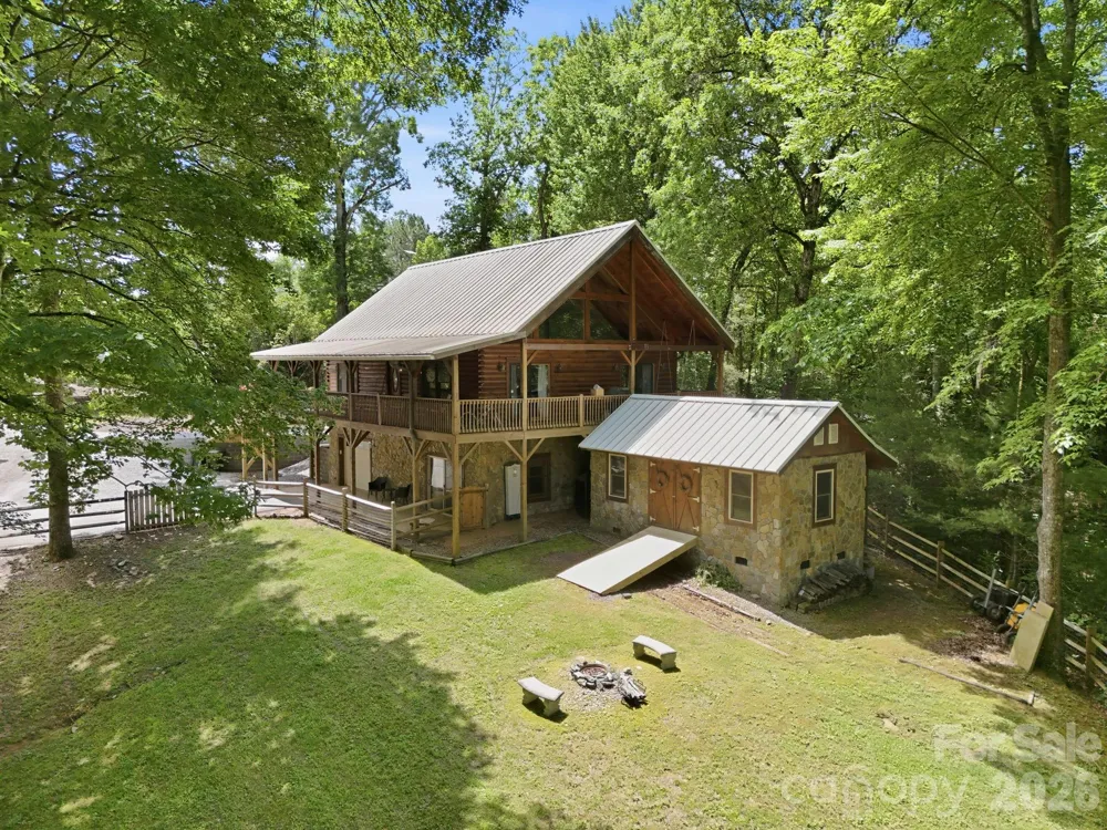 25 Theresa Terrace Road Nebo, NC 28761