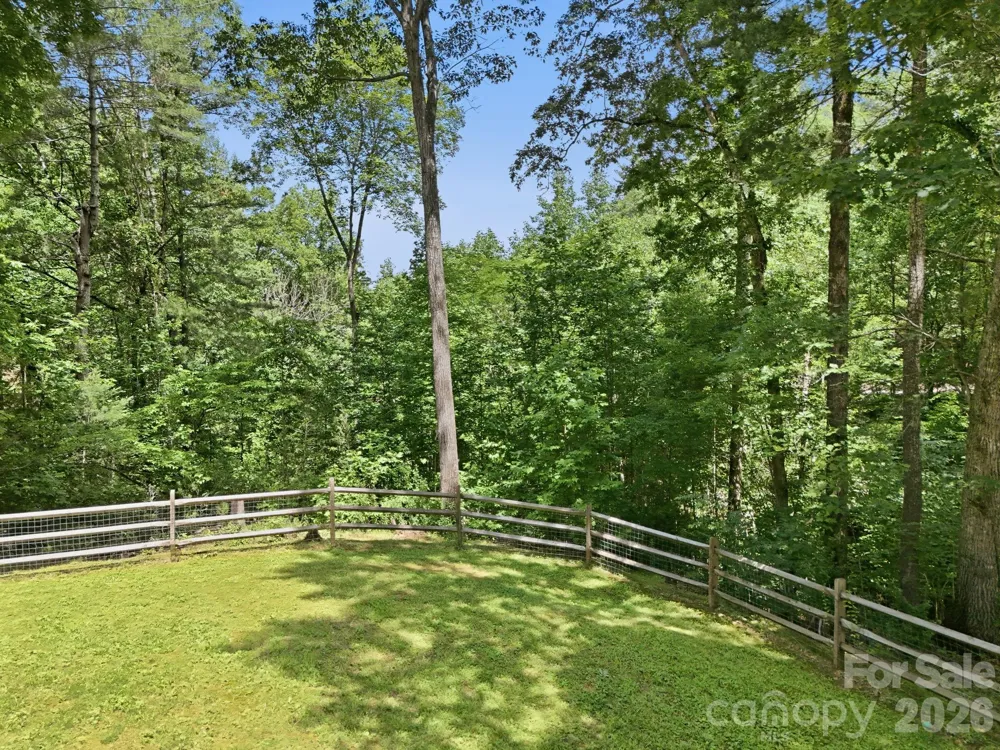 25 Theresa Terrace Road Nebo, NC 28761