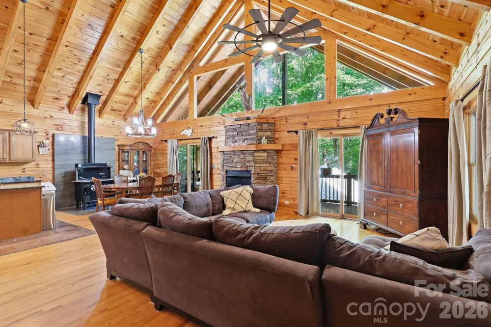25 Theresa Terrace Road Nebo, NC 28761