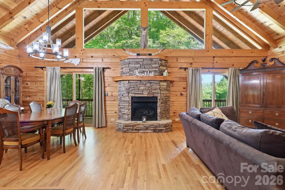 25 Theresa Terrace Road Nebo, NC 28761