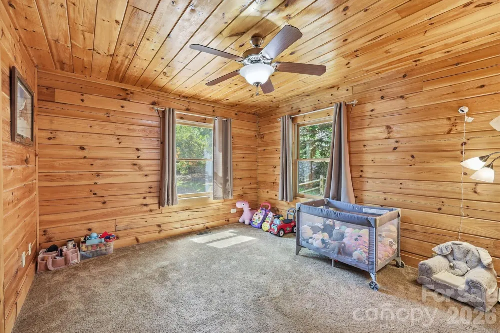 25 Theresa Terrace Road Nebo, NC 28761