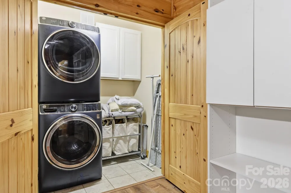 25 Theresa Terrace Road Nebo, NC 28761