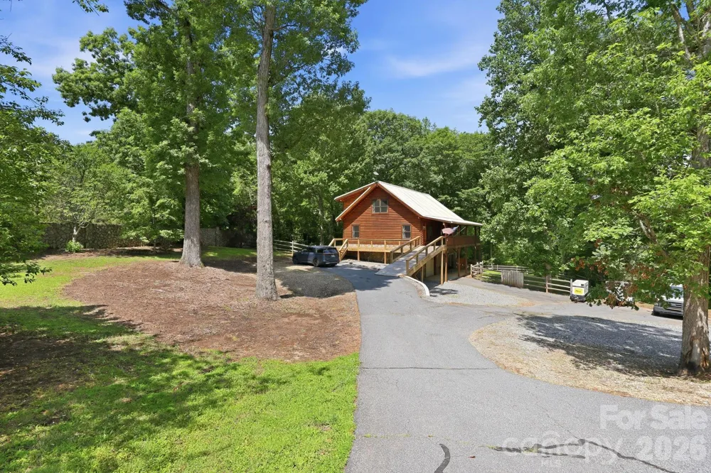 25 Theresa Terrace Road Nebo, NC 28761