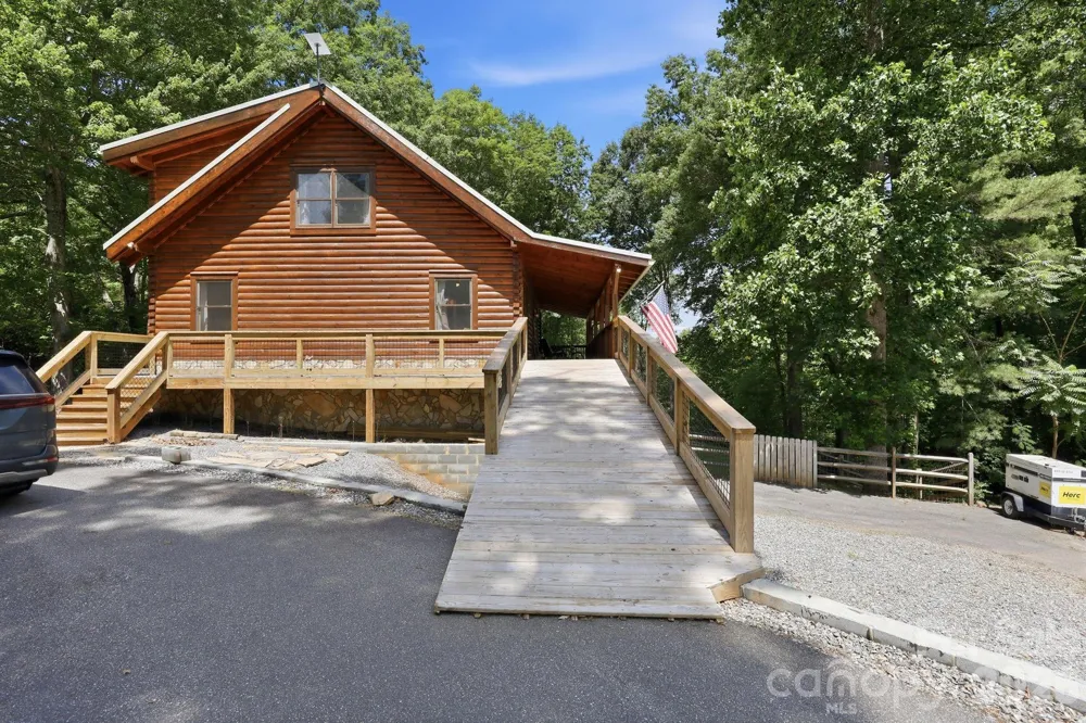 25 Theresa Terrace Road Nebo, NC 28761