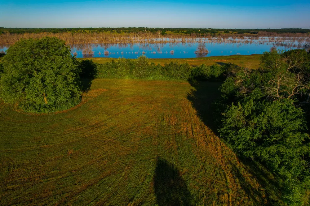 2000 County Road 2950 Dodd City, TX 75438