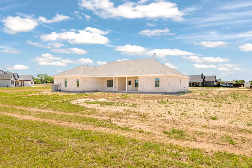 5133 Private Road 3523 Hawley, TX 79525