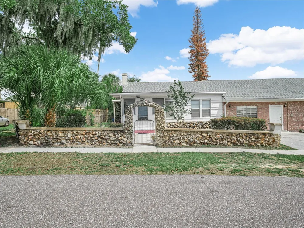 221 CITRUS GROVE BOULEVARD S Polk City, FL 33868