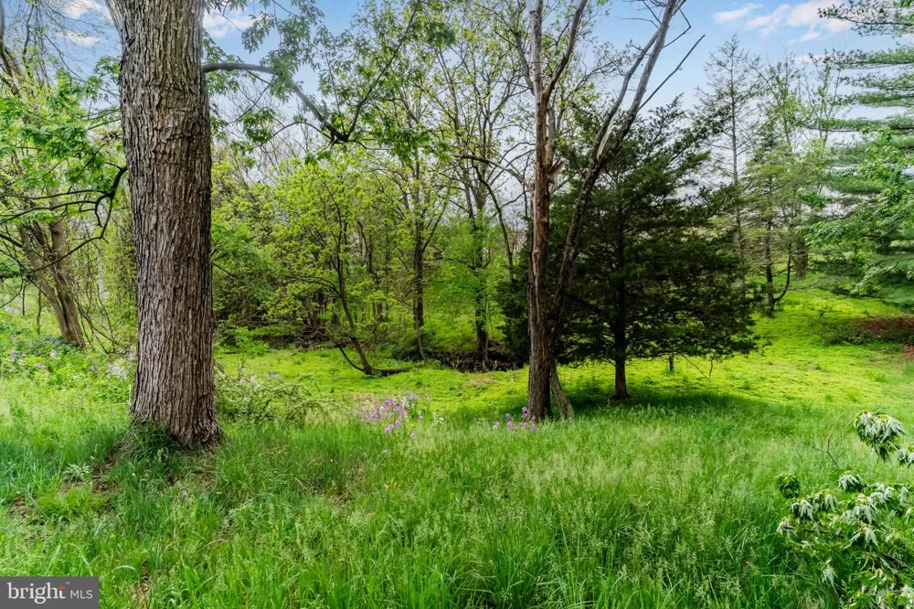 2228 KOHN ROAD Harrisburg, PA 17110