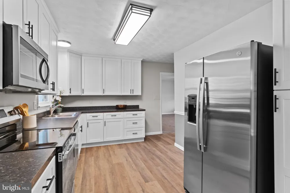 2228 KOHN ROAD Harrisburg, PA 17110