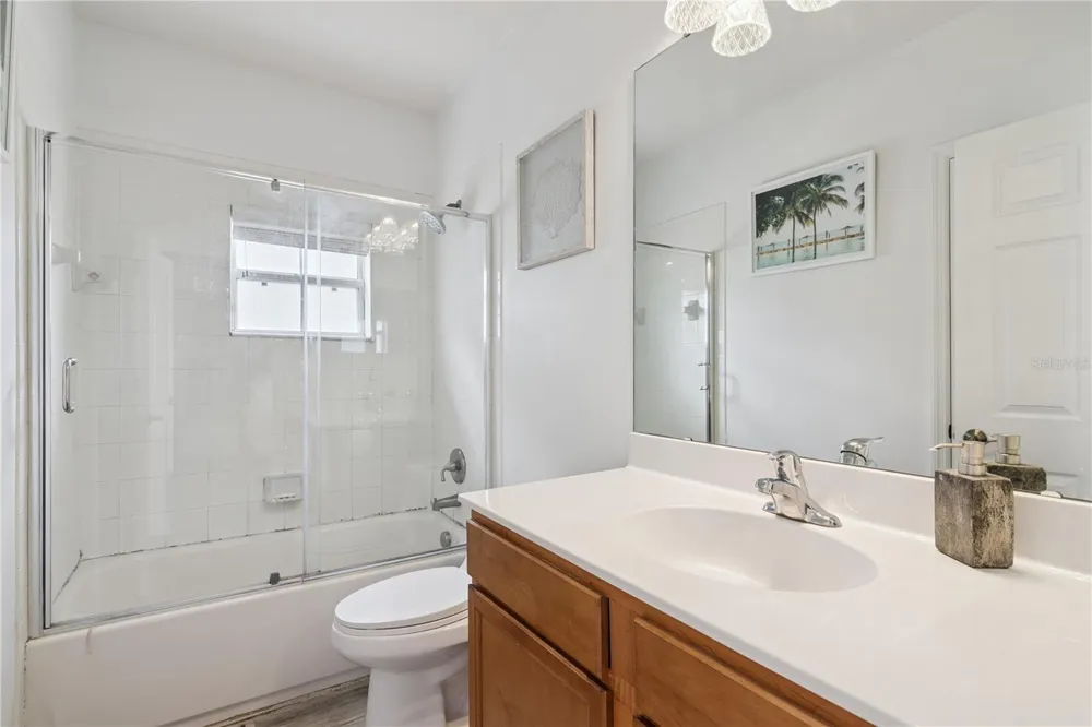 335 LANSBROOK LANE Winter Springs, FL 32708