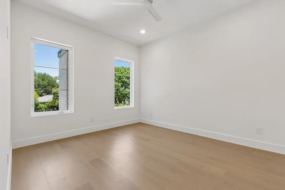 6402 Kenwood Avenue Dallas, TX 75214