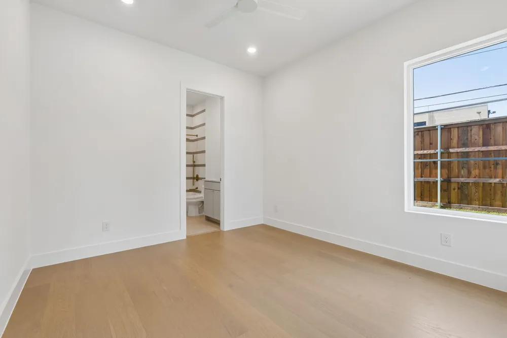 6402 Kenwood Avenue Dallas, TX 75214