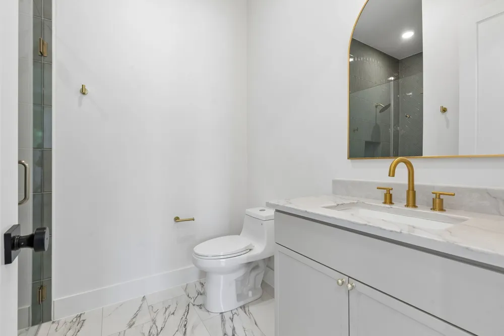 6402 Kenwood Avenue Dallas, TX 75214