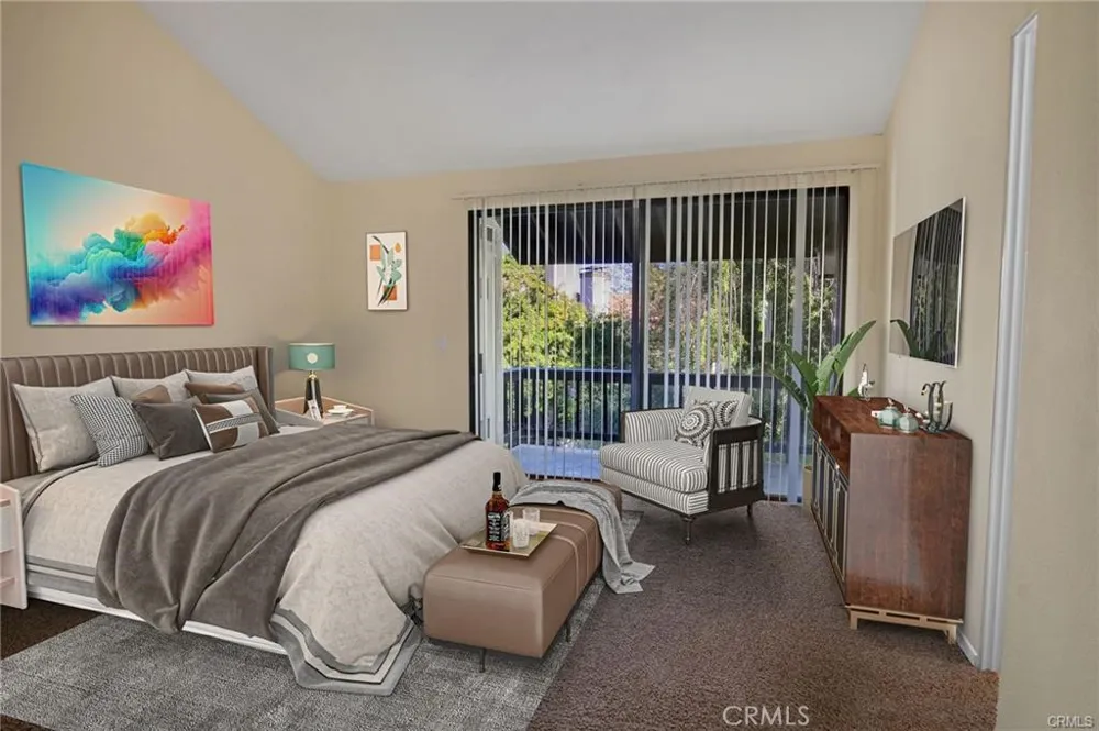 21800 Marylee #59 Woodland Hills, CA 91367