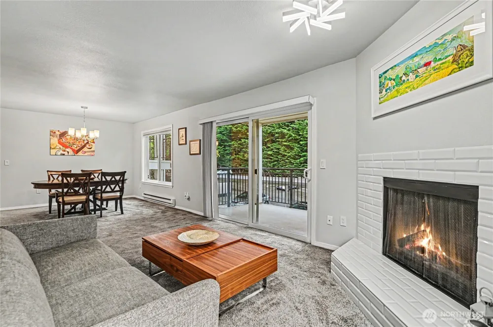 13616 NE 7th Street #E3 Bellevue, WA 98005