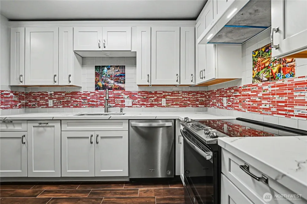 13616 NE 7th Street #E3 Bellevue, WA 98005