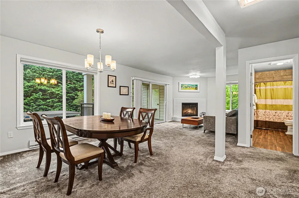 13616 NE 7th Street #E3 Bellevue, WA 98005