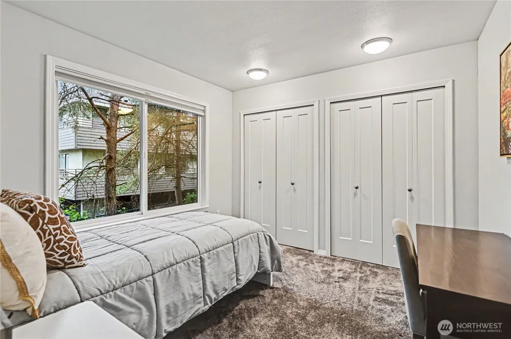 13616 NE 7th Street #E3 Bellevue, WA 98005