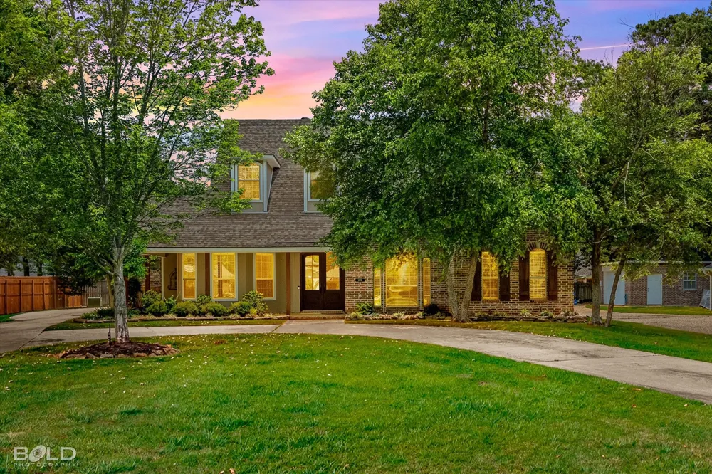205 Old Palmetto Road Benton, LA 71006