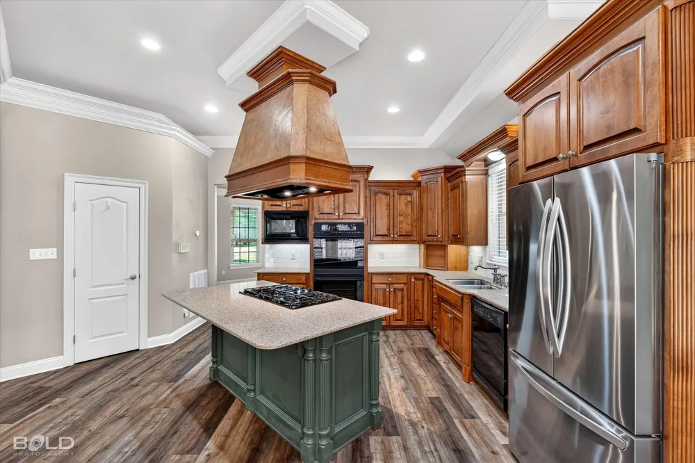 205 Old Palmetto Road Benton, LA 71006